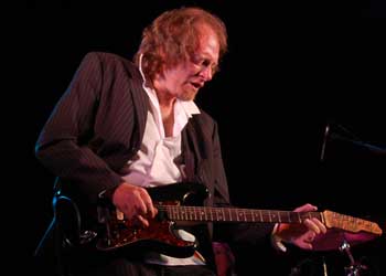 Francisco Simon, guitarras de blues. A Heaven’s Kiss Band